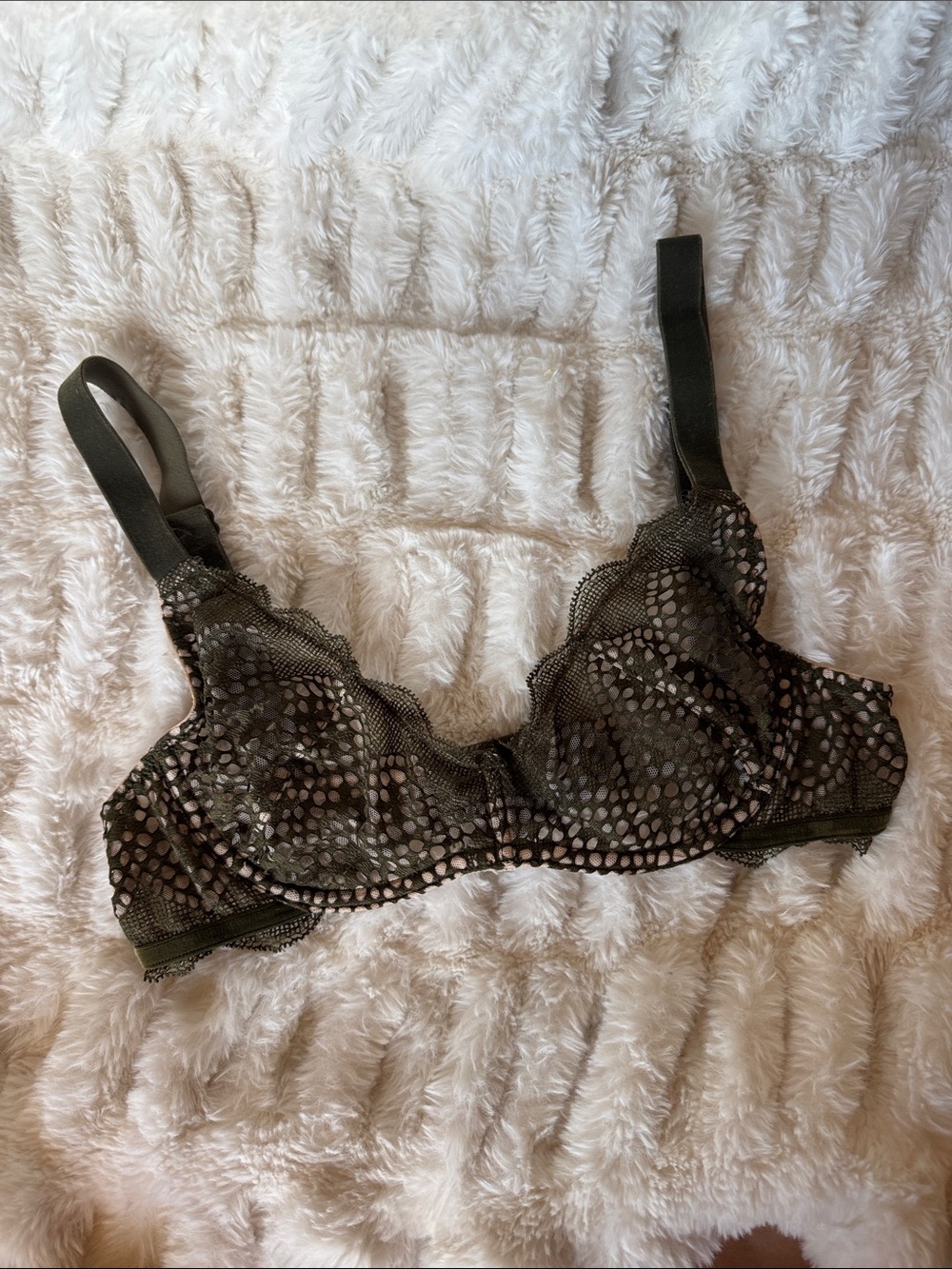 Victoria's Secret Olive Green Lace Sheer Underwire Bra